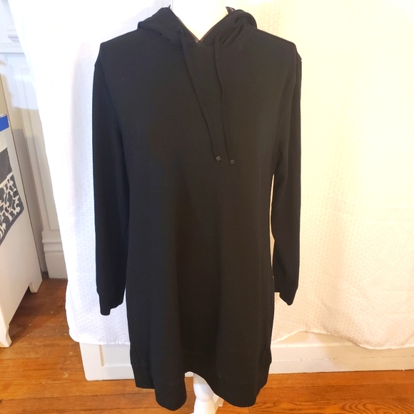 Victoria Sport Small Open Back Sweatshirt - Picture 2 of 8